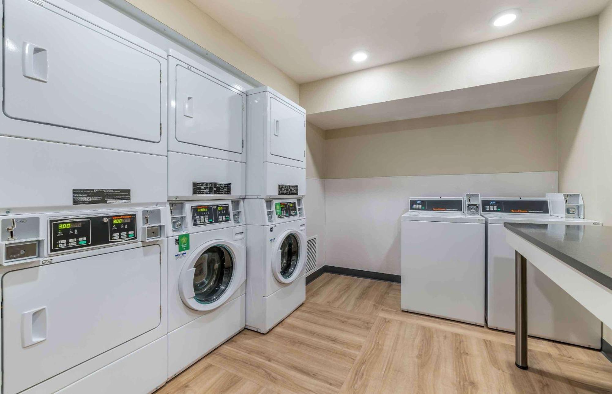 Extended Stay America Premier Suites - San Diego - San Marcos Eksteriør bilde